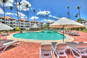 Dapper Beachfront 2 Bedroom Apartment - D201
