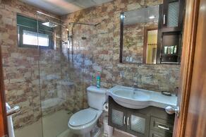 Dapper Beachfront 2 Bedroom Apartment - D201