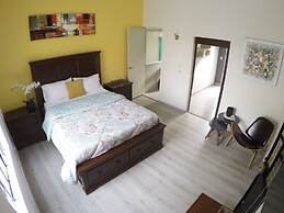 Downtown Suites