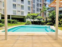 Romantic Urban Getaway by Primitive Stay
