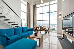 JK Maritime Luxury Suite