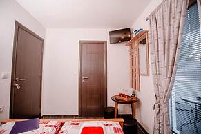 House Karakas
