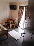 House Karakas