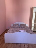 Moisha Apartment Kotlyarskaya 5-35