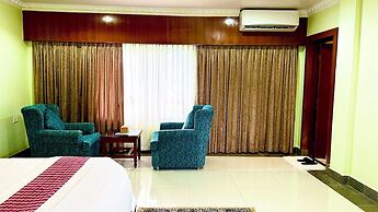 Hotel Earth Light