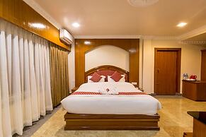 Hotel Earth Light