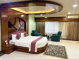 Hotel Earth Light