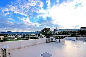 Hotel Dev Ganga