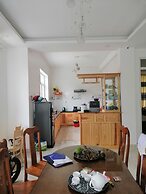 Doi Mong Mo Hotel