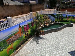 Doi Mong Mo Hotel