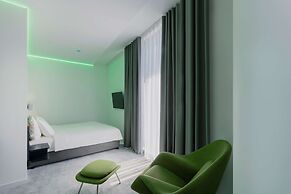 Golden Tulip Design Tbilisi
