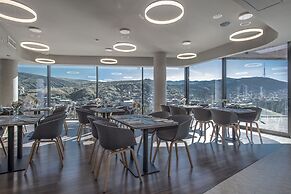 Golden Tulip Design Tbilisi