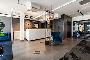 Sky Hotel Apartments City