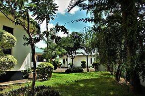 Furaha Lodge