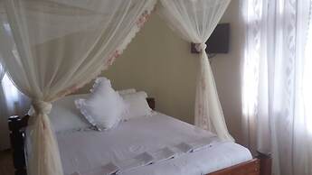 Furaha Lodge
