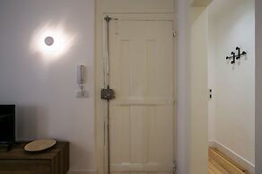 Hip Tailor Made Flat in Bairro Alto