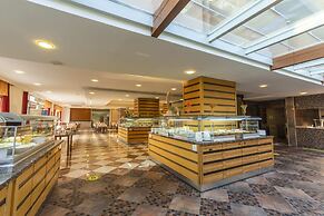 Fame Beach Hotel