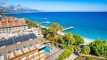 Fame Beach Hotel
