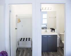 Bowmanville Marina Inn & Suites