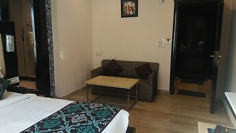 Lavish Inn