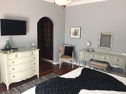 Paradise Suites
