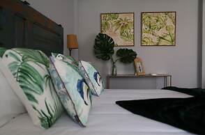 Paradise Suites