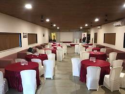 Van Vihar Farm & Resort