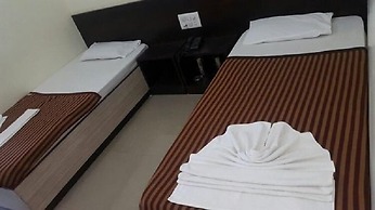 Iroomz VKG Complex