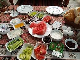 Sark Ciragan Konak