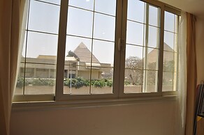 Pyramids Sun Capital