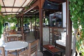 Anna Studios