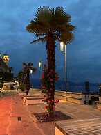 Hotel Du Lac Gardone Riviera