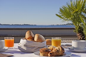 Hotel Du Lac Gardone Riviera