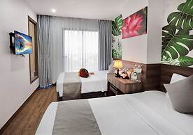 Mega Light Hotel