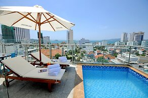 Mega Light Hotel