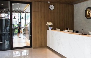 B Stay Hotel