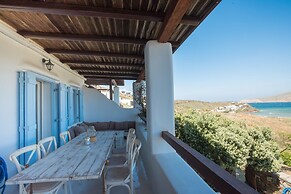 Beautiful Villa at Panormos