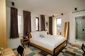 Biazi Hotel