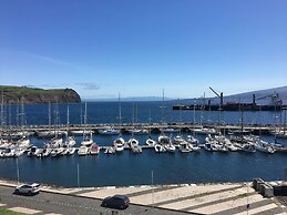 Internacional Azores Boutique