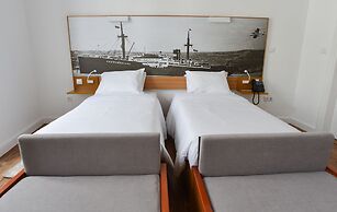 Internacional Azores Boutique