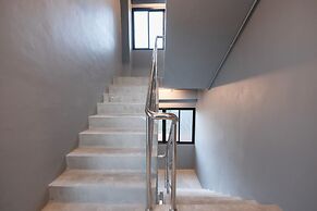 Oblique Apartment