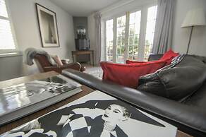 Arundel Mews Parking by Brighton Holiday Lets