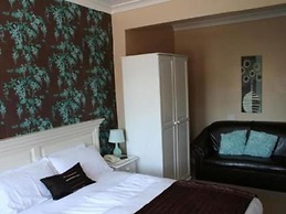 The Beverley Inn