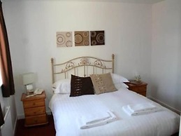 The Beverley Inn