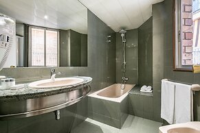 Hotel Sansi Park