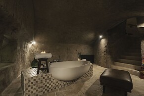 Aque Cave - Le Grotte del Caveoso