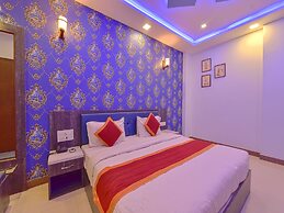 Hotel Golden Leaf