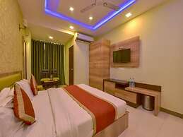 Hotel Golden Leaf
