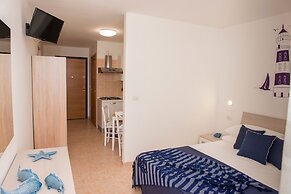 Al Faro Guest House