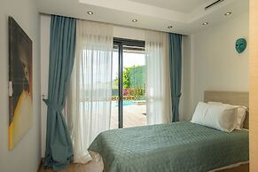 Alya Sierra Bodrum